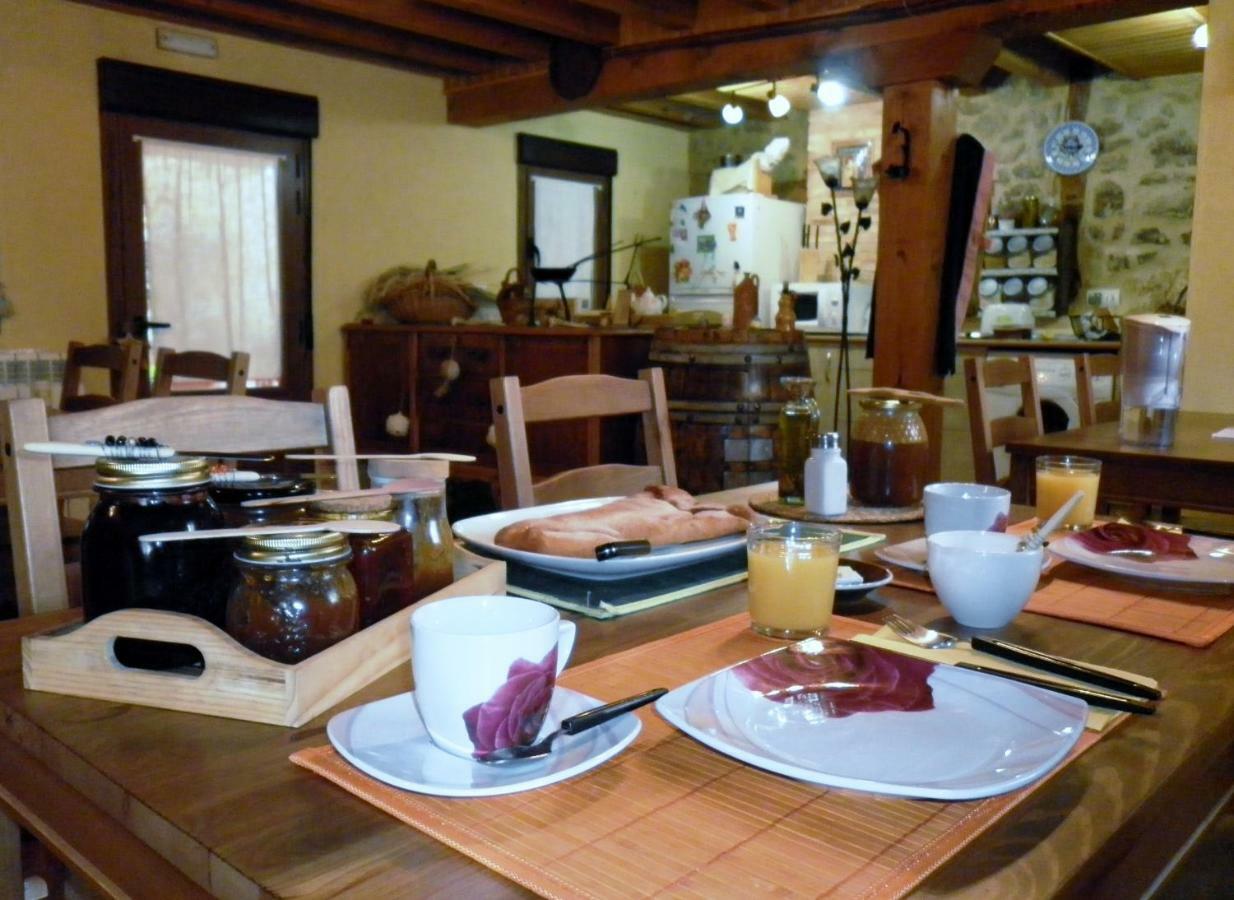 Casa Rural Calle Real Bed & Breakfast Torremocha de Ayllón Екстериор снимка