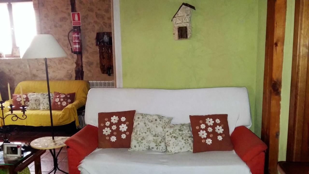Casa Rural Calle Real Bed & Breakfast Torremocha de Ayllón Екстериор снимка